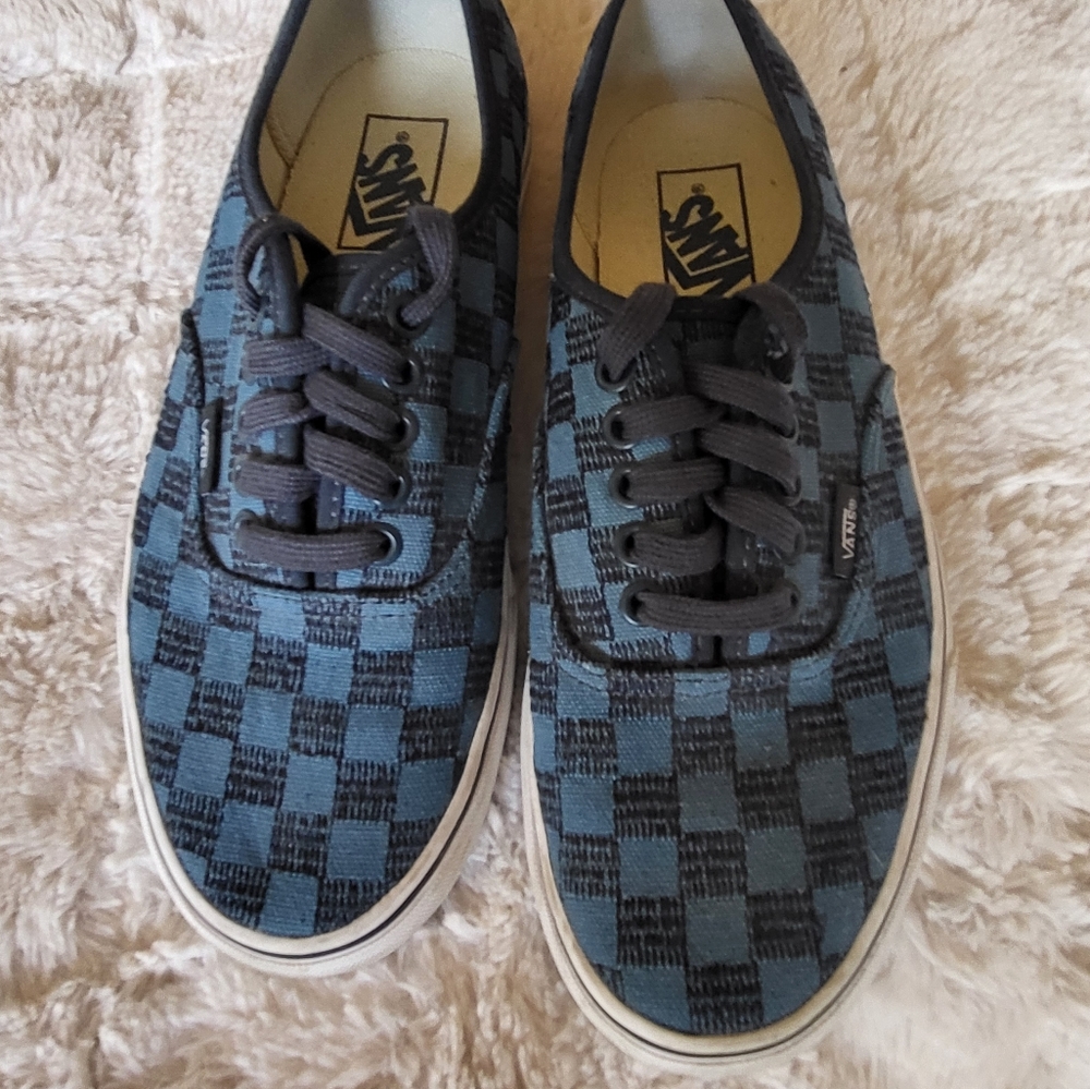 Vans blue checkerboard